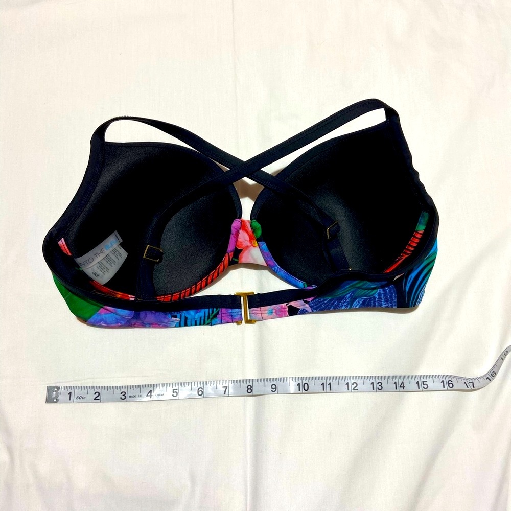 Into The Bleu Amerex | Bikini Top 38 D Underwire. Like New. View 6